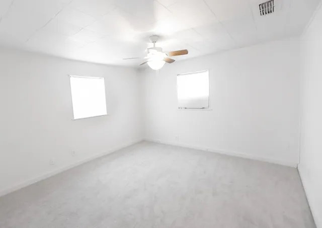 $90,000 | 608 East Navasota Street, Groesbeck, TX 76642