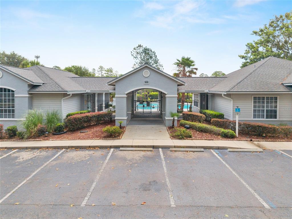 3705 Southwest 27th Street, Unit 412 Gainesville, FL 32608 - Photo 31 of 35