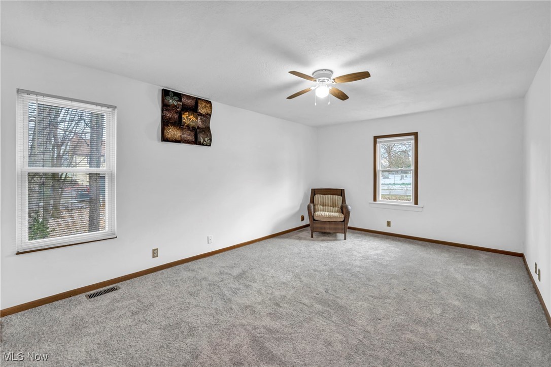 1075 West Waterloo Road Akron, OH 44314 - Photo 15 of 30
