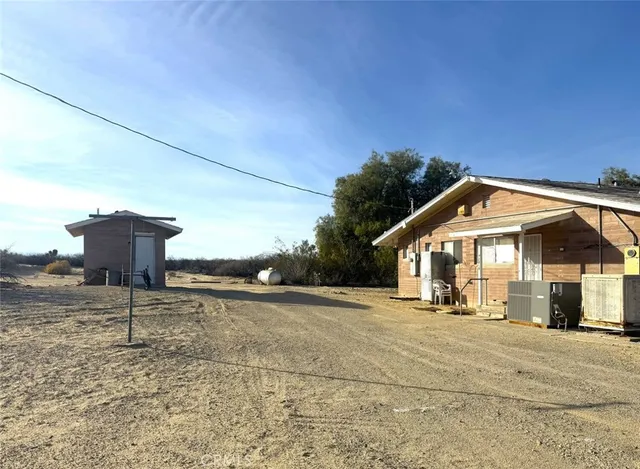 $239,900 | 72816 Haynes Lane, Twentynine Palms, CA 92277