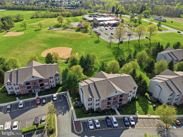 $239,900 | 3840 Normandy Drive, Unit 1B, Hampstead, MD 21074