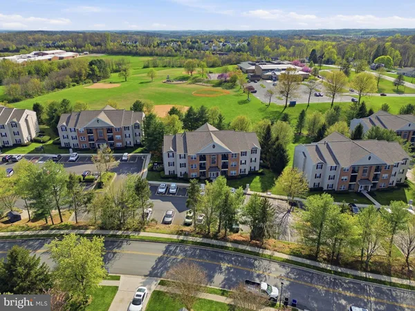 $239,900 | 3840 Normandy Drive, Unit 1B, Hampstead, MD 21074