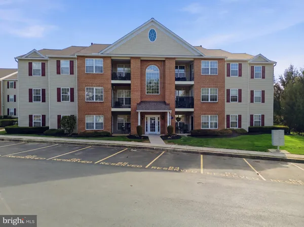$239,900 | 3840 Normandy Drive, Unit 1B, Hampstead, MD 21074