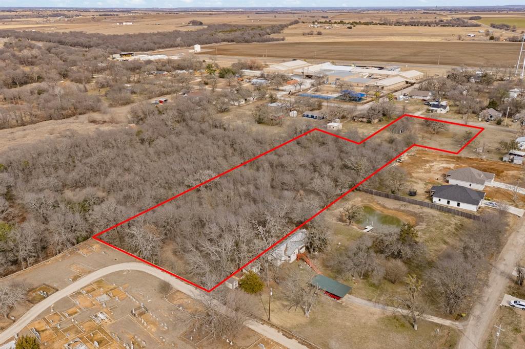 0 North Barron Street Covington, TX 76636 - Photo 5 of 14 a view of city and ocean