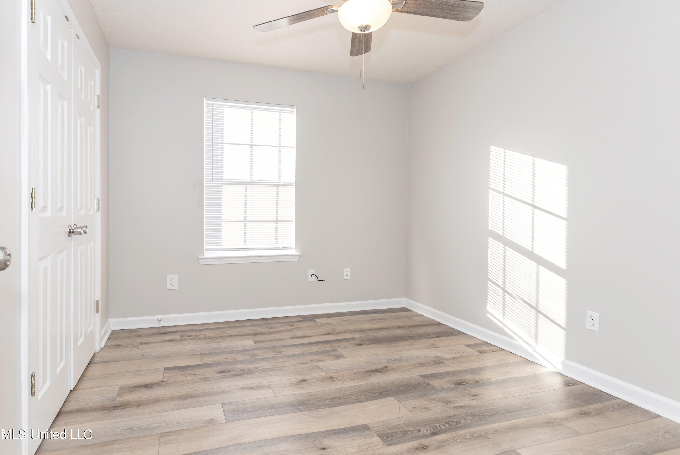 197 Bellman Street Biloxi, MS 39530 - Photo 17 of 42 IMG_4071