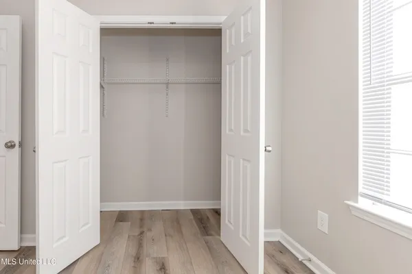 $1,400 | 197 Bellman Street, Biloxi, MS 39530