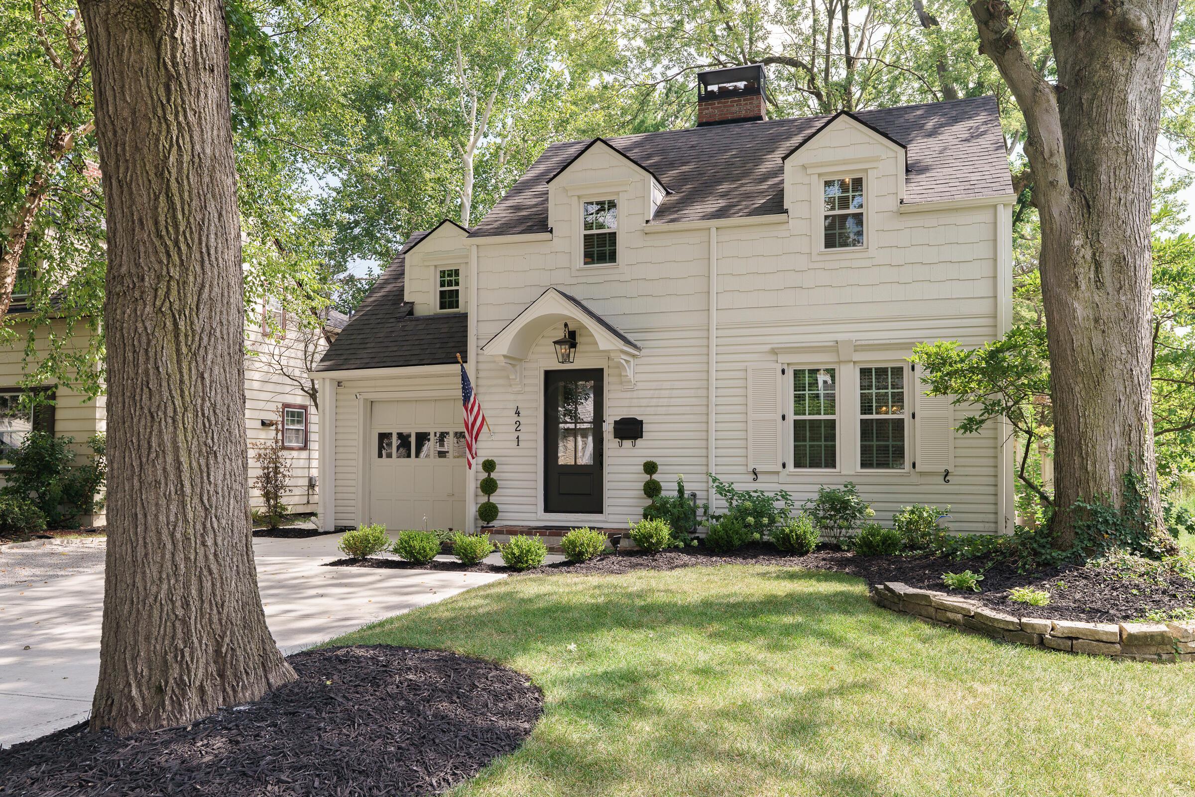421 Richards Road Columbus, OH 43214 - Photo 2 of 38 Beautifully updated