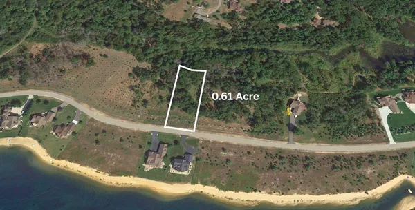 $40,000 | N8038 North Shore Drive, New Lisbon, WI 53950