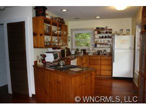 4150 Howard Gap Road Saluda, NC 28773 - Photo 10 of 18 Gallery Image 10