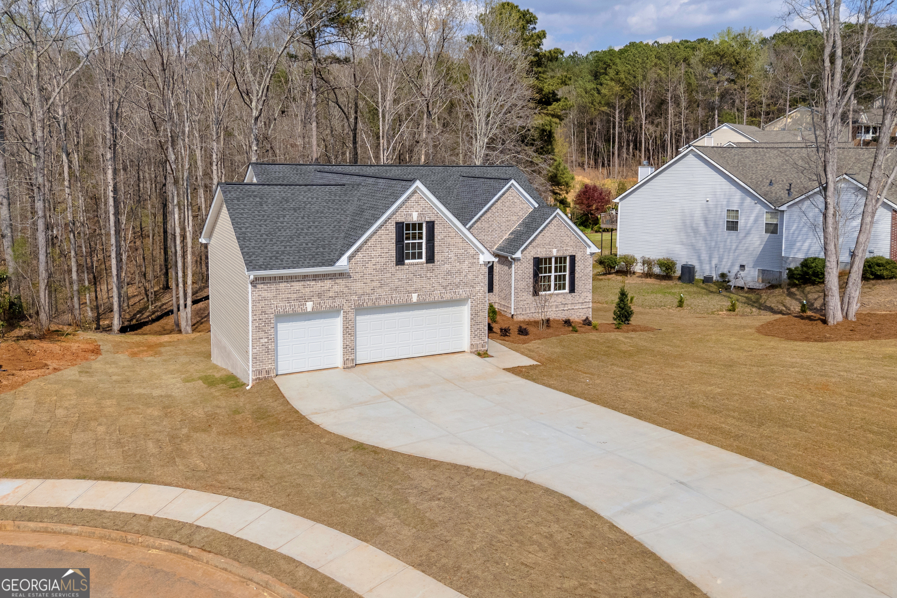 1235 Morgans Run Monroe, GA 30656 - Photo 8 of 38