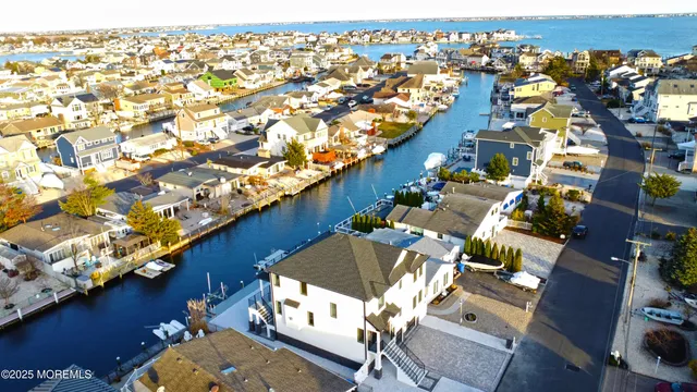 $1,895,000 | 316 Silver Lagoon Drive, Toms River, NJ 08753