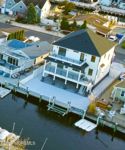 $1,895,000 | 316 Silver Lagoon Drive, Toms River, NJ 08753