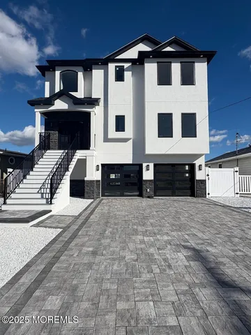 $1,895,000 | 316 Silver Lagoon Drive, Toms River, NJ 08753