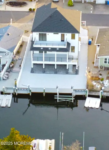 $1,895,000 | 316 Silver Lagoon Drive, Toms River, NJ 08753