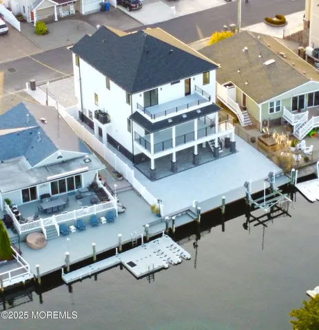 $1,895,000 | 316 Silver Lagoon Drive, Toms River, NJ 08753