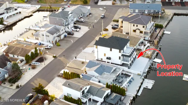 $1,895,000 | 316 Silver Lagoon Drive, Toms River, NJ 08753