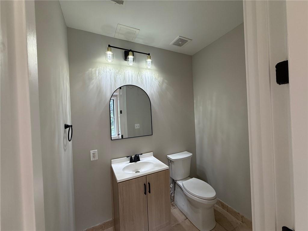 2255 Peachtree Road Northeast, Unit 322 Atlanta, GA 30309 - Photo 19 of 30 Gallery Image 19