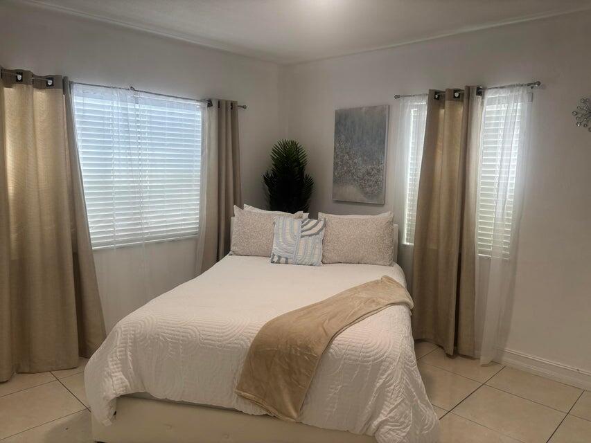 299 Southwest 7th Street, Unit 110 Boca Raton, FL 33432 - Photo 4 of 19 7B
