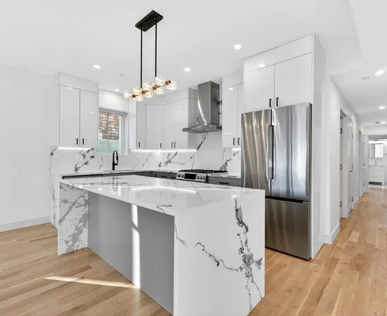 $1,064,900 | 21 B Kent Court, Unit B, Somerville, MA 02143