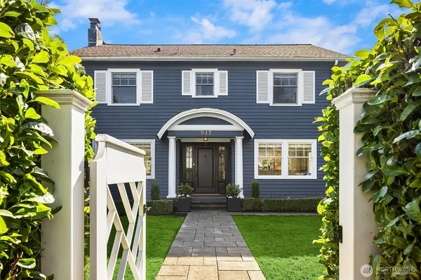 $1,875,000 | 917 East Allison Street, Seattle, WA 98102