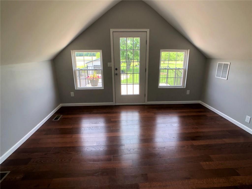 6500 West Deaver Road Columbus, IN 47201 - Photo 22 of 24 Gallery Image 22