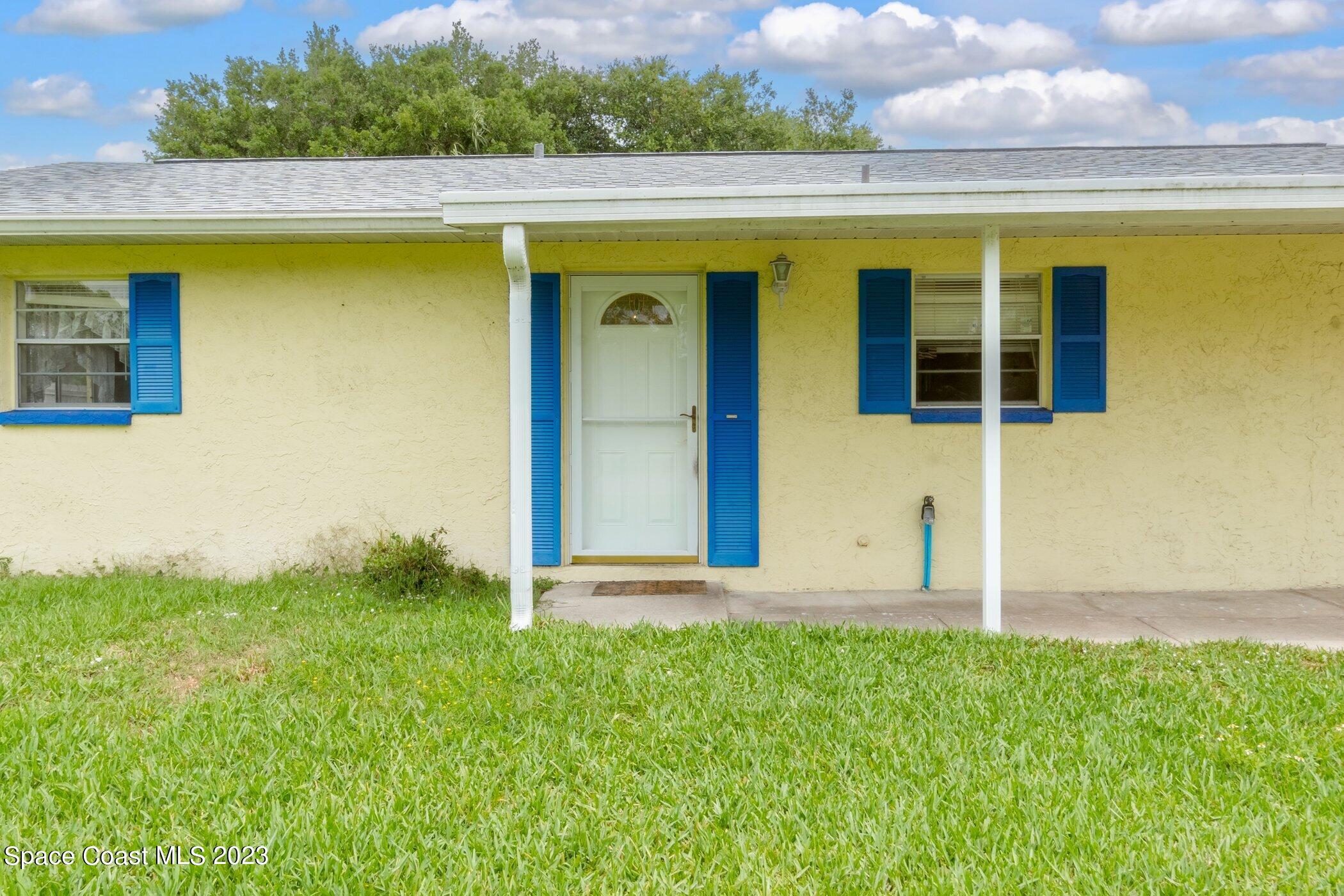 6095 Elgin Road Cocoa, FL 32927 - Photo 3 of 28 6095-Elgin-104.jpg-SMALL
