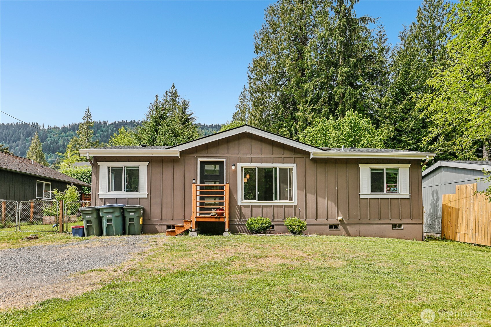 463 Alger Cain Lake Road Sedro-Woolley, WA 98284 - Photo 1 of 36
