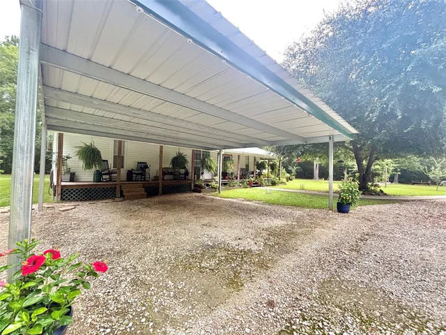 a view of a house with entertaining space