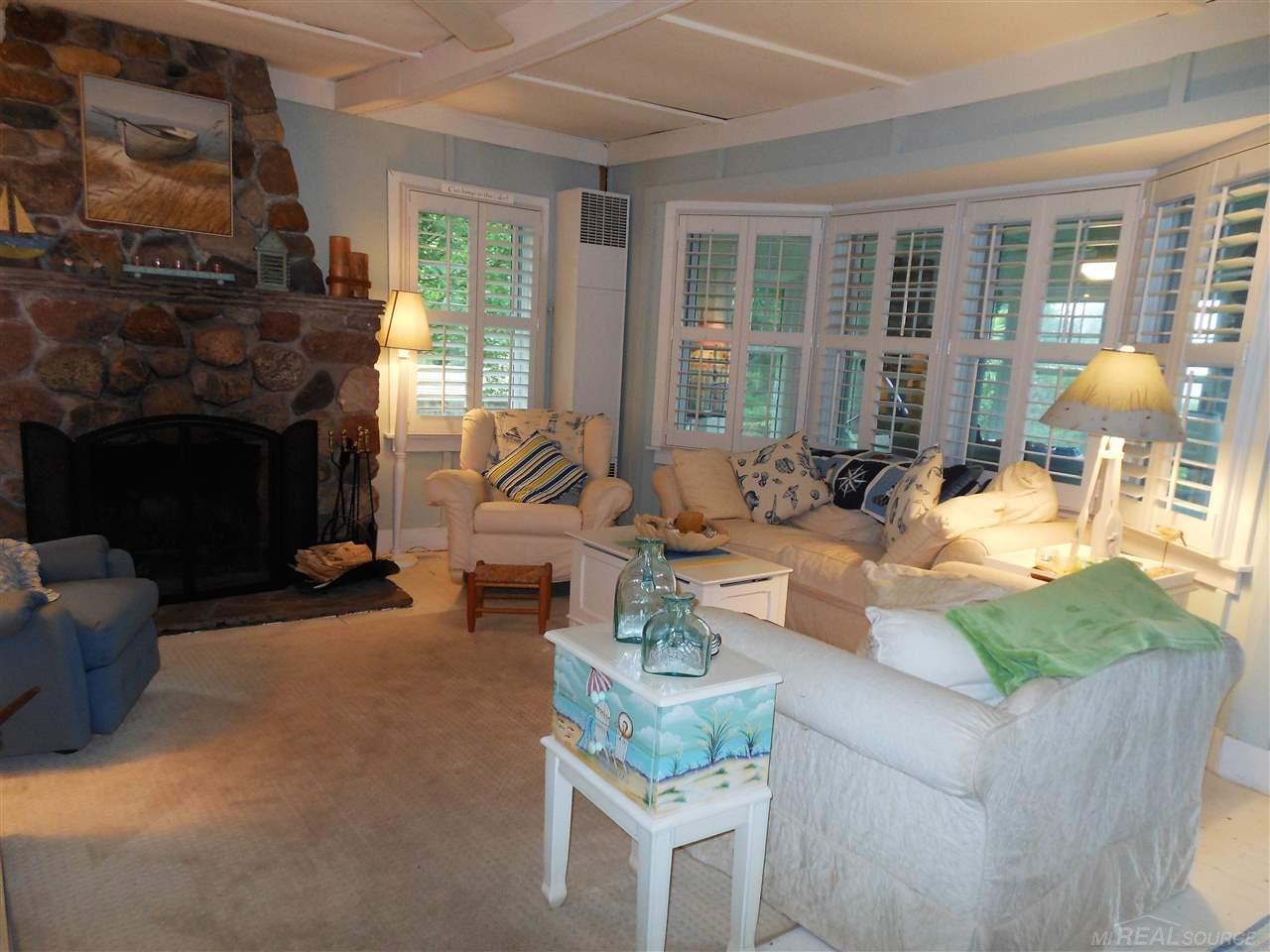 4515 Lakeshore Road Lexington, MI 48450 - Photo 19 of 39