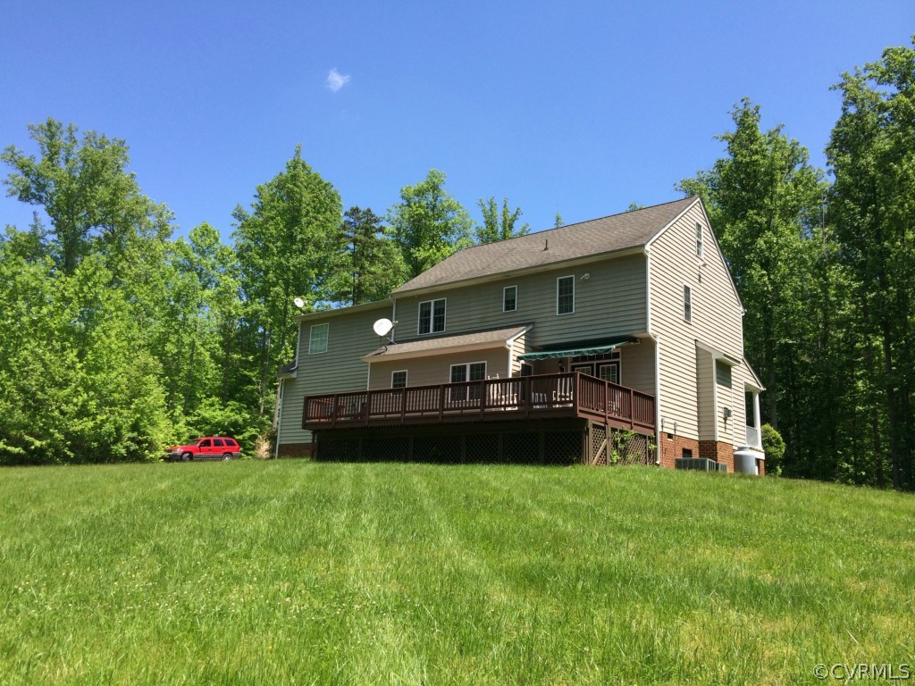 5196 Broad St Road Louisa, VA 23093 - Photo 3 of 23 Gallery Image 3