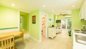 $5,500 | 810 B Pearl Street, Unit B, Key West, FL 33040