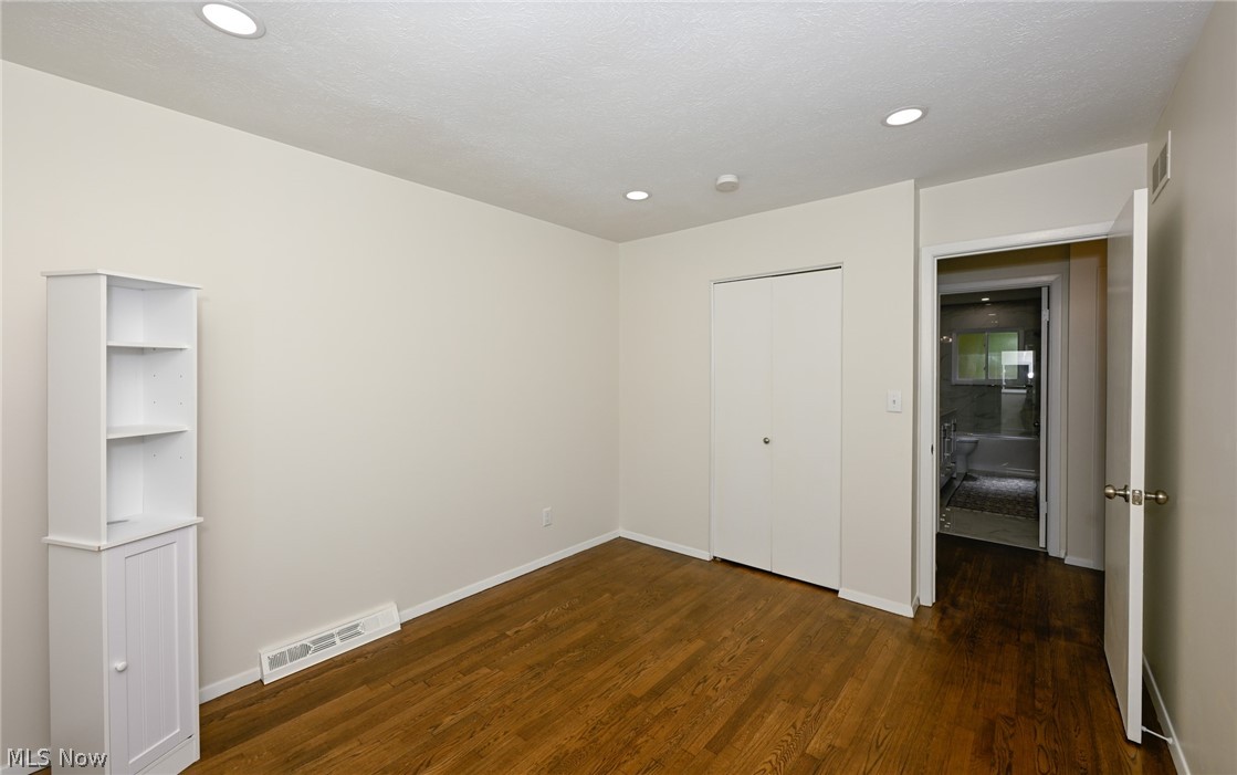 426 Sandhurst Road Akron, OH 44333 - Photo 21 of 32 Gallery Image 21