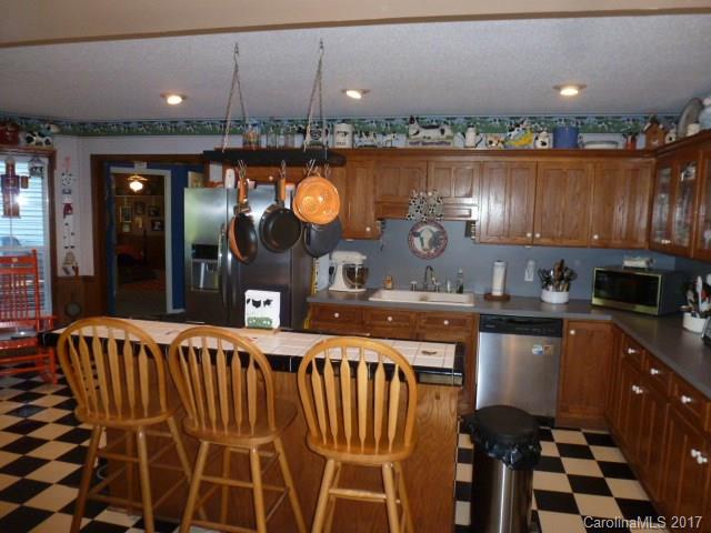 5393 Copeland Road Heath Springs, SC 29058 - Photo 10 of 24 Gallery Image 10