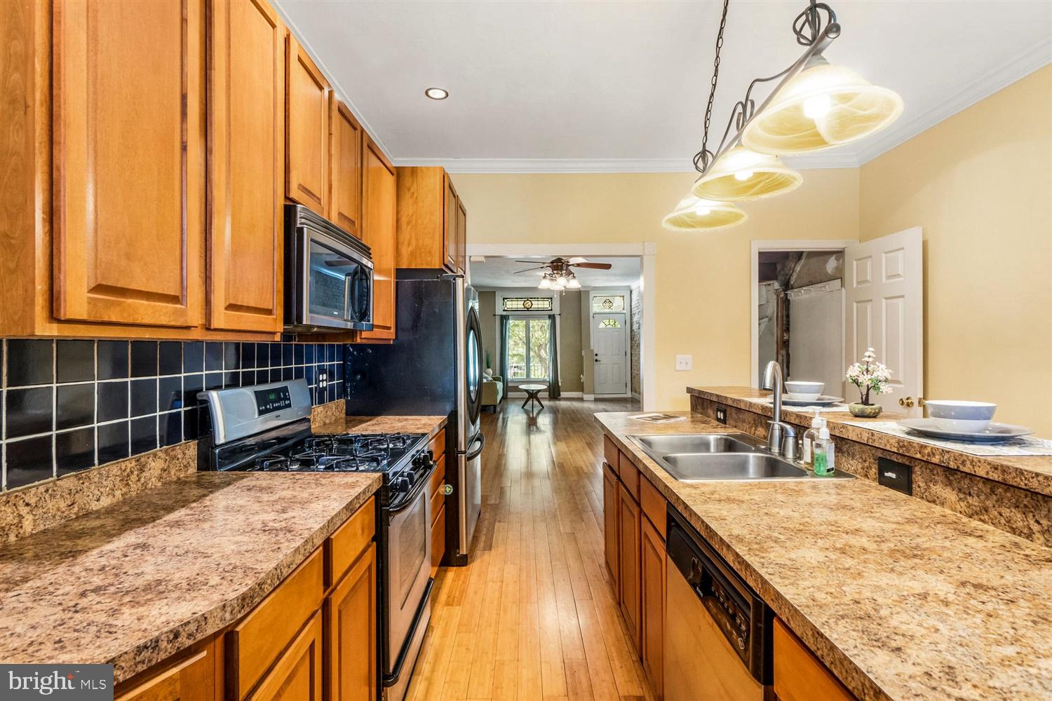 4405 Falls Road Baltimore, MD 21211 - Photo 11 of 25 Gallery Image 11