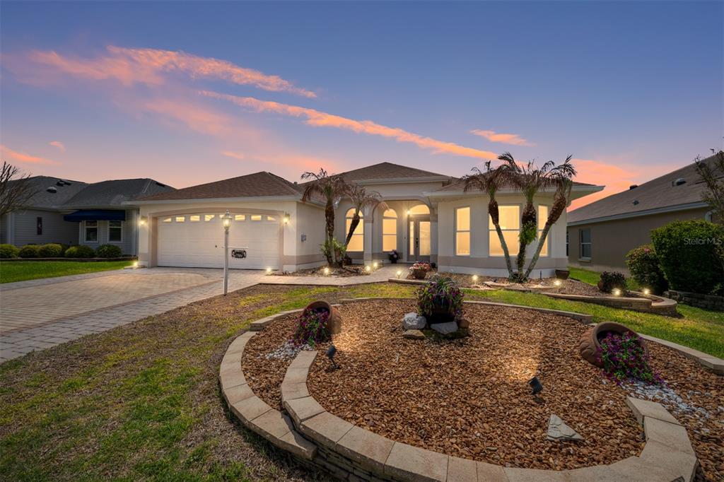 17984 Southeast 89th Rothway Court The Villages, FL 32162 - Photo 3 of 39