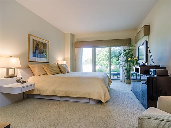 65 Algonquin Road, Unit 65 Newton, MA 02467 - Photo 11 of 17