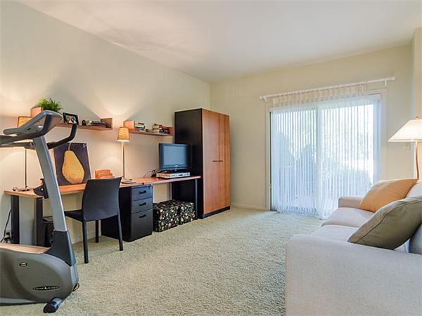 65 Algonquin Road, Unit 65 Newton, MA 02467 - Photo 13 of 17