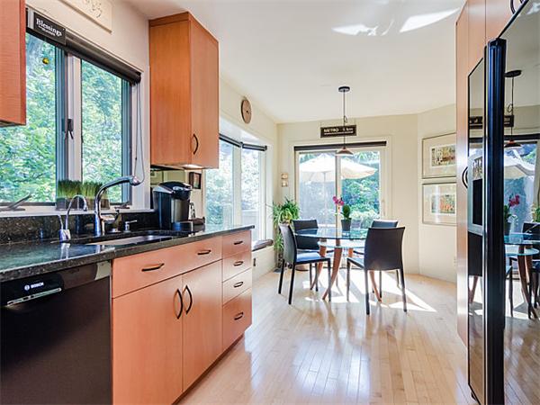 65 Algonquin Road, Unit 65 Newton, MA 02467 - Photo 7 of 17