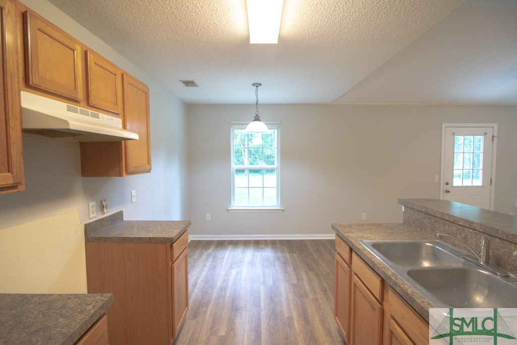 440 Shadowbrook Circle Springfield, GA 31329 - Photo 9 of 20