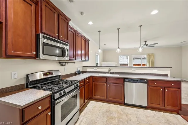 $339,900 | 1570 Country Lane, Kernersville, NC 27284