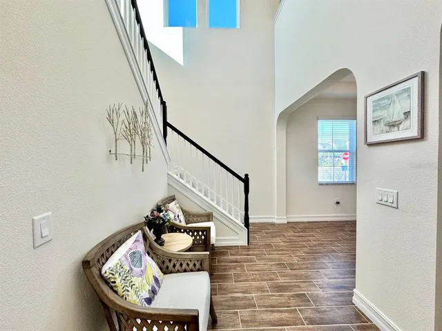 a view of entryway and hall