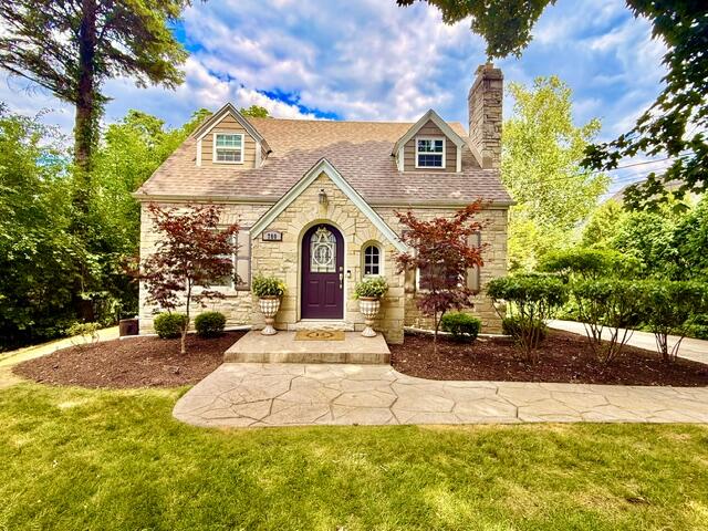 700 Elm Grove Road Elm Grove, WI 53122 - Photo 1 of 25 00
