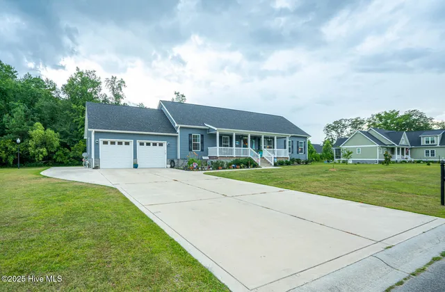 $417,000 | 321 Levies Landing Southwest, Supply, NC 28462