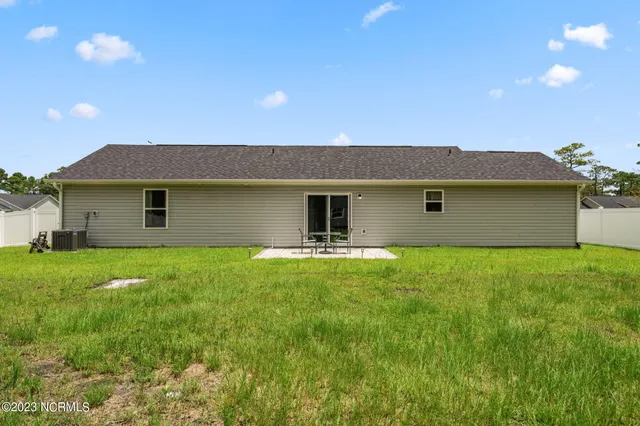 $2,350 | 920 Golfview Road, Southport, NC 28461