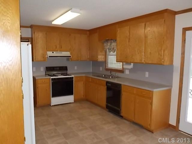 1420 Dove Landing Road York, SC 29745 - Photo 12 of 16 Gallery Image 12