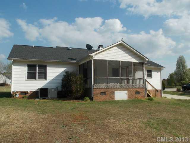 1420 Dove Landing Road York, SC 29745 - Photo 3 of 16 Gallery Image 3