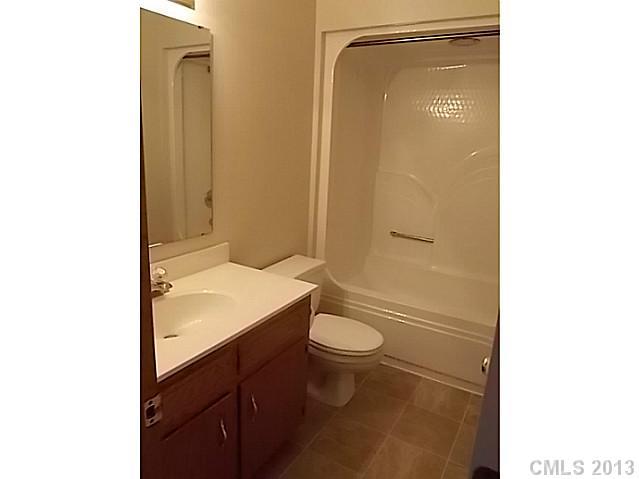 1420 Dove Landing Road York, SC 29745 - Photo 10 of 16 Gallery Image 10