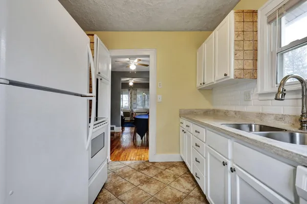 $168,900 | 609 South Park Boulevard, Lansing, MI 48910