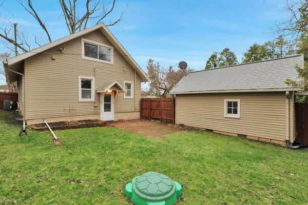 $168,900 | 609 South Park Boulevard, Lansing, MI 48910