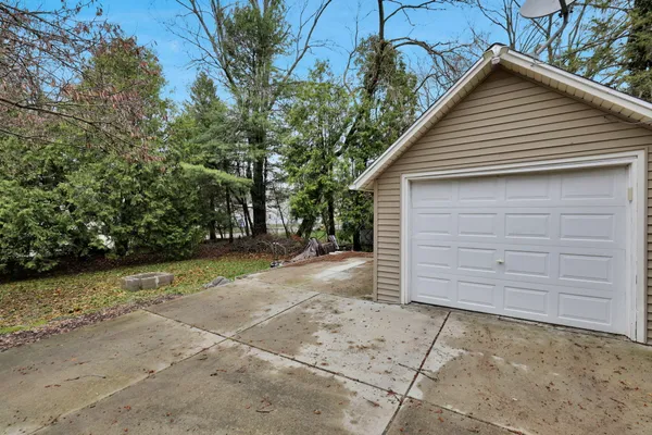 $168,900 | 609 South Park Boulevard, Lansing, MI 48910